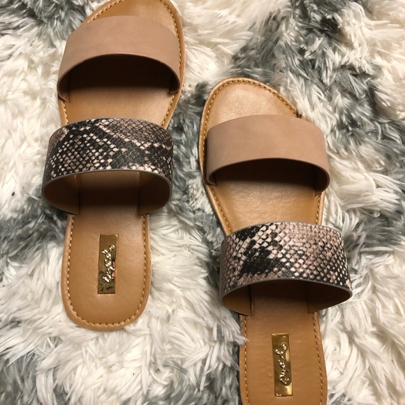 Qupid Shoes - 🌟Blush & Snakeskin Quipid Sandals!🌟